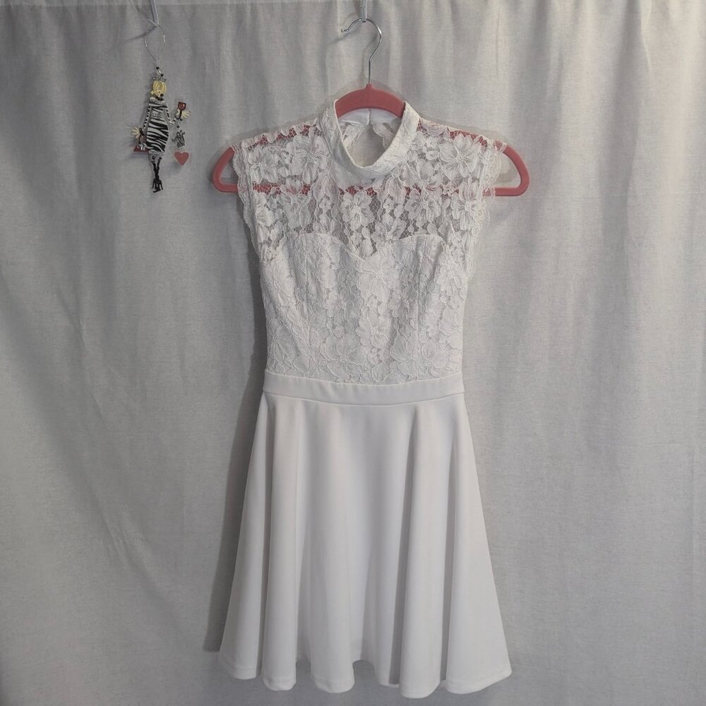 Jun & Ivy Size XXS White Mini Dress